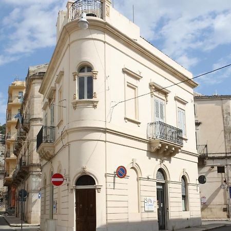 Ferienwohnung Palazzo Leonardo Scicli Exterior foto